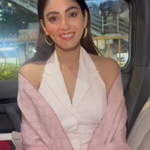 Sana Makbul Instagram - Grateful beyond words for all the love I’ve received throughout my journey in the #BiggBossOTT3 house. #Sanakesitare its all your unwavering support that has brought the trophy home. No matter the negativity I faced, your love overshadowed everything. This is what I’ve truly earned. 🧿🫶🏻✨

A Big Thank you from the bottom of my heart ❤️❤️