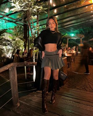 Sandri Oliveira Instagram - The school of life 🎞️