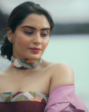 Sangeetha Bhat Instagram - A Daydream ✨
•
•
Concept & Styling @nikithakrofficial 
Muse @sangeetha_bhat 
MUA @makeup_by_nethraraajesh 
Outfit @elarniofficial 
Photographer @summi_bharadwaj 
.
#dreamy #protrait #sony #photography#igreach#bluehues #pinks#colours#nature#fashionphotography #instagood #bangalorephotography
