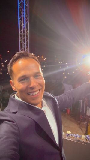 Santiago Lagoá Instagram - Noites mágicas em Tavira.
Obrigado pela casa cheia e por serem um público fantástico!
🌟🙏🏼🍀