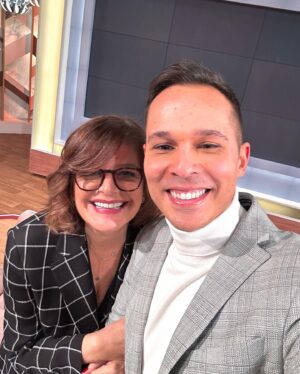 Santiago Lagoá Instagram - Obrigado @oficialjuliapinheiro pelo carinho com que me recebeu. Foi uma conversa muito importante que me permitiu encerrar um capítulo e agradecer a tantas pessoas que me têm apoiado.
Obrigado a toda a equipa que me fizeram sentir como se estivesse em casa.
🙏🏼🌟❤️
