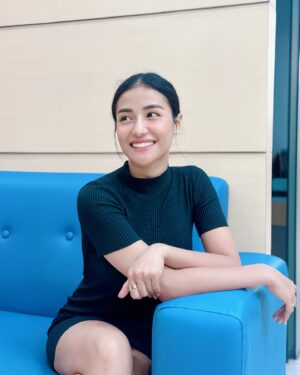 Sanya Lopez Instagram - sayo lang po ngingiti…