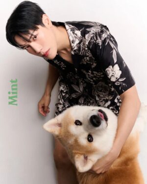 Sapol Assawamunkong Instagram - . Me and my son🐶💕
#GreatJiroXMintPet
