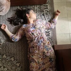 Sara Aws Instagram - اليوم كانت اخر حلقة الي ابمسلسل #ليلة_السقوط  شكرا دكتور @qaesyare  على اختياره الي حتى اقدم هذا الدور الي خلاني اعيش حياة الطفلة سماهر رحمه الله على روحها الطاهرة هي وكل البنات الازيديات في محافظه الموصل وإن شآء الله كنت كد هذا المسؤلية وقدمت الدور اباحسن صورة شكرا للي رشحني للدور @actress_alaa_hussein وشكرا لكل كادر العمل من مخرج @nagytohmy ومصورين وهندسة صوت وازياء وكل كادر العمل  شكرا شركة بلا حدود وشكرا للاستاذ محمد عشوب ويارب نلت رضاكم يا احلى اهل بلدنيا