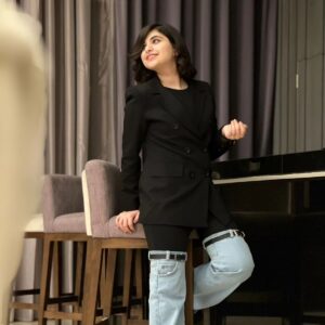 Sara Aws Instagram - لست ب مغرورة 
ولكن ثقتي بنفسي هزت البعض