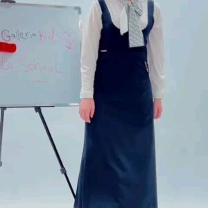 Sara Aws Instagram - دخلو الحسابهم وشوفو الصداري  @galleria_kids_93