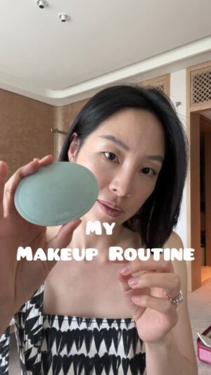 Sara Jane Ho Instagram - A year ago I began doing my own make up for shows and shoots. My typical routine is just under 5 minutes 😋 And check out my tip for doing blush on Asian faces