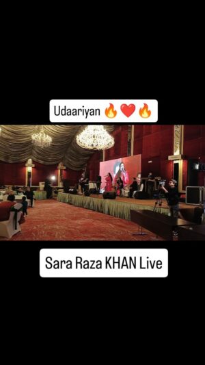 Sara Raza Khan Instagram - Udaariyan🔥❤🔥

Live Show for APMA 
All Pakistan Media Association  2024 
#sararazakhan #saraRazaKhanLive