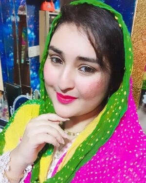 Sara Raza Khan Instagram - A small Gathering of Love and Peace ❤MEHFIL E MILAD (SAW) at home Zikr SHAAN E WALDEIN E GIRAMI HUZUR PAK (SAW) HAZRAT AMINA ( R.A) HAZRAT ABDULLAH ( R.A)

#saraRazaKhan