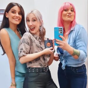 Sara Rubayo Instagram - Sara💛Piet

10 fotos para resumir un año es imposible, pero ahí va algo para recordar del 23 y a la espera se ver qué deparará el 24.

Y tú? Qué tal tu 23? Te leo 👀