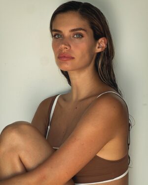 Sara Sampaio Instagram - 🤎 @alo 🤎