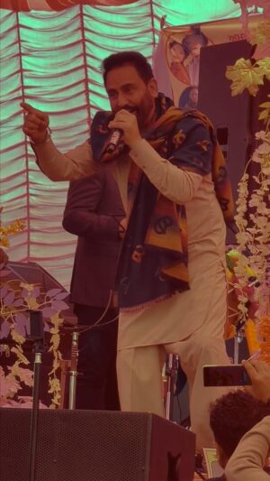 Sarabjit Cheema Instagram - 36th Amar Singh Chamkila Sabhyacharak Mela
It was a true pleasure performing 🙏🏼

#SarbjitCheema #mela #punjab #punjabi #reels #reelsindia #trending #bhangra