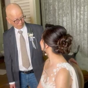 Sarah Lian Instagram - Couldn’t be more in love with this wedding gown by @syomsz @syomirizwagupta. Featuring an asymmetrical neckline with illusion panels and a corseted bodice, this dress had a silk chiffon skirt that was incredibly light, with a sexy high slit for ventilation. 

It had all the details I wanted without looking over the top and yet a traditional white with beautiful floral motif lace overlayed to create depth with textures. With hand sewn appliqués on both my veil and dress (by Martin and Syomzs), this was 100% made with love. 

Most of my meetings with Syomir was 1:1 and there’s no one else I would have wanted to create this special piece that will be etched forever in my memory. Syomir, I love you and I’ve never felt more Yan Sow Lin in my life! Thank you for creating this with me. ❤️❤️❤️

Pino- we finally made it happen!!! Kakak dah kahwin! 

📷: @pinography 

#syomirizwa #weddinggown #thetingtengs #bespokedesign