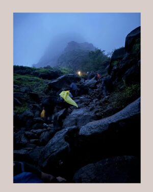 Saranya Pradeep Instagram - Matheran Beauty 💚❤️
#matherandiaries 

#matheran #hills #peace #foggy #foggymorning #nature #snails #mountains #photography #lovedit #trekking #new #places #newpeople #friends #adventure #placestogo #visit #once #❤️