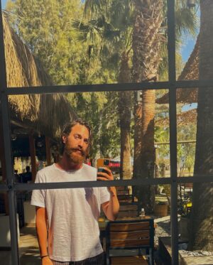 Sarp Can Köroğlu Instagram - Bayramınız Mübarek olsun 💫🙏 #eidmubarak