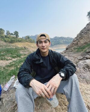 Sarunsathorn Tanawatcharawat Instagram - สวยแบบตะโกนครับ เขาช่องลม🎨⛰️
@haii_diary
