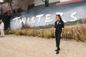 Sasha Lane Instagram - Yesterday @twistersmovie premiered and I got to bring some of my favorite people and watch it for the first time and I couldn’t be more thrilled for this release 🥹 🌪️
thank you @makeupvincent & @iamaraxilindsey for the energy and the look 
Fit by @thombrowne 😍😍 @jasonbolden you nailed it .