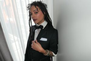 Sasha Lane Instagram - Yesterday @twistersmovie premiered and I got to bring some of my favorite people and watch it for the first time and I couldn’t be more thrilled for this release 🥹 🌪️
thank you @makeupvincent & @iamaraxilindsey for the energy and the look 
Fit by @thombrowne 😍😍 @jasonbolden you nailed it .