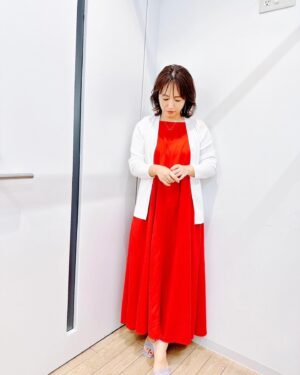 Sayaka Isoyama Instagram - 衣裳たち♡
いつもありがとうございます♪

大好きな八木さんと一緒♡
JCOM 「全国賃貸オーナーズフェスタ2024」×「ご当地サタデー」

カーディガン/ニット @lounie_jp
ワンピース @untitled_official.jp
イヤリング 、リング @phoebe_official

「ハートビートボート＋」
特別verでした！

ワンピース @abahousemavie
カーディガン @stola.jp
イヤカフ、リング @cocoshnik_official

テレビ東京系「有吉木曜バラエティ」
山手線の誕生の秘密を学びました！

カーディガン・コンビネゾン @lounie_jp
