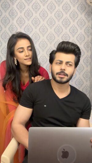 Sayali Salunkhe Instagram - I didn’t see that SLAP 👋🏻 coming!! 
.
.
Watch PUKAAR- Dil se Dil takk only on Sony Entertainment Television. 8:30 Pm 
.
.
.
#abhisheknigam #abhisheknigamfam #saylisalunkhe #pukaar #pukaardilsediltak