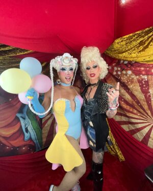 Scarlett Bobo Instagram - DRAG CON DAY 2 ROUND UP’!
•
•
•
Thank you for everyone who came to stop by and share your stories and love and light! @rupaulsdragcon is always such an amazing weekend I look forward too! 
Can’t wait to do it all over again!
Photo by @davidelaffe