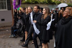 Scott Bakula Instagram - We’re marching into the New Year with an all new episode tonight. Make sure to tune in @ncisnola on @cbstv #NewYear #ncisnola #cbs #newepisode