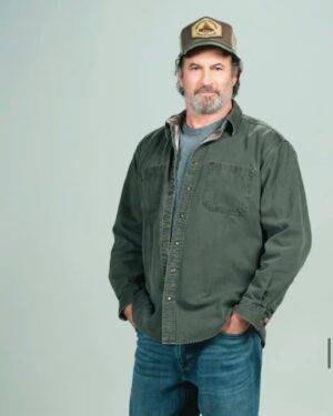 Scott Patterson Instagram - 🇺🇸 HEY U.S.! 🇺🇸 SEASON 2! WEDNESDAY NIGHTS THIS FALL 🎣 Sullivan’s Crossing airs on @thecw network! 🏕️ Stream Season 1 of @sullivanscrossing_cw now at the link in my bio: https://linktr.ee/scottgordonpatterson 
🇺🇸 @scottgordonpatterson @robyncarrwriter 
#SullivansCrossing #thecw #CW #ScottPatterson #SullySullivan #RobynCarr #whattowatch