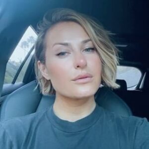 Scout Taylor-Compton Instagram - Out with the OLD in with the NEW 😽