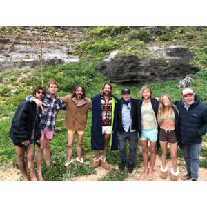 Sean Keenan Instagram - Barons is now streaming every Monday 9pm on @thecw in the US of A 🇺🇸 🤠 
Loved making this show with a cast of freakishly talented freaks who I also get to call my friends! Glad a new audience can enjoy the fruits of our labour 🍎