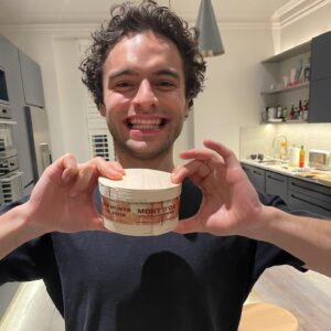 Sebastian de Souza Instagram - Cheese!!! Happy Weekend Souzles! Eat, drink, be merry, I love you all, Sebba ❤️❤️❤️