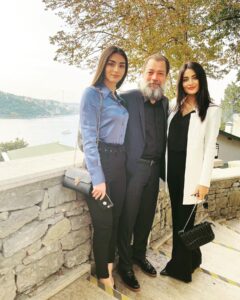 Actor Seda Yıldız HD Instagram Photos and Wallpapers June 2022