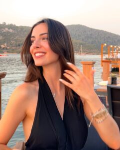 Selin Türkmen Top 100 Instagram Photos and Posts