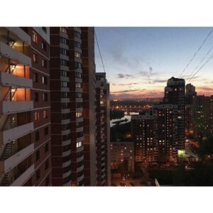 Semyon Treskunov Instagram - как упоительны/утомительны в россии вечера