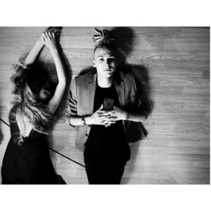 Semyon Treskunov Instagram - я роняю на пол
#ивановыивановы3