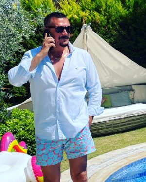 Şenol İpek Instagram - Herkese selamlar saygılar dilerim canlar ,İşler güçler bayram öncesi projenin son detayları yakında süprizler . 🧿🧿🧿