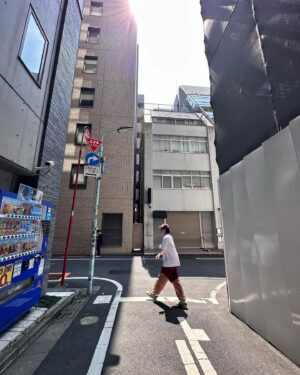 Seo Chul Goo Instagram - 🚶🏻🚶🏽🚶🏿걷고 걷고 걷다 멍