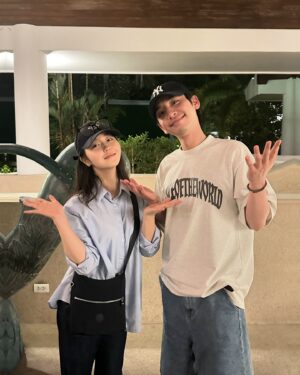 Seo Hye-won Instagram - 현금투샷✌🏻
네버엔딩 #선재업고튀어 #현금