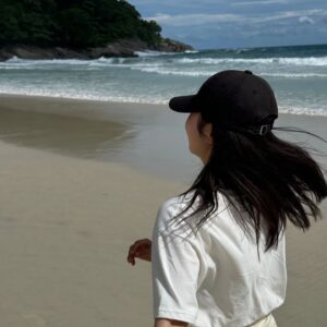 Seo Hye-won Instagram - #phuket #선재업고튀어 🏝🩵