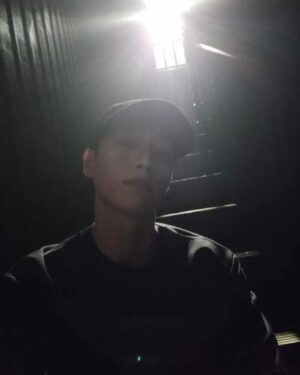Seo Kang-joon Instagram - 🌗