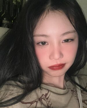 Seo Soo-jin Instagram - 셀모셀모🧚