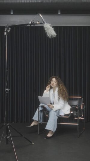 Seray Kaya Instagram - I know who I am and what I want
 @nocturne ❤️‍🔥

Director : @iremhaykir
D.o.p : @yigitbum
Photographer: @sezerismailsenturks 
Make up: @dilannnsen
Hair designer : @ahmetcobain @garagehairrepairstudio 
Hair: @atakangelisli & @cengizakdumann
Place : @hol.live 
Management : @abdullahbulut @abdullahbulutmanagement 

#işbirliği