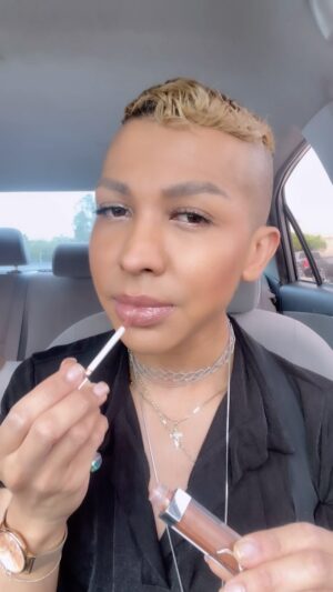 Serena Chacha Instagram - @diorbeauty my nude lip color forecast 
Featuring:
Beige oblique Dior addict lipstick
Shimmer hazelnut lip maximizer 045
White canvas limited edition case