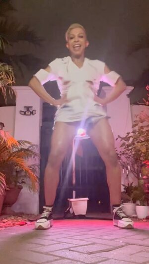 Serena Chacha Instagram - @the_fittest_wizard made bring this dance back to life ❤️☀️🎁
#throwback #throwbackthursday #tbt #singlelady #dance #choreography #choreo #routine #dancer #beyonce #livemusic #serenachacha