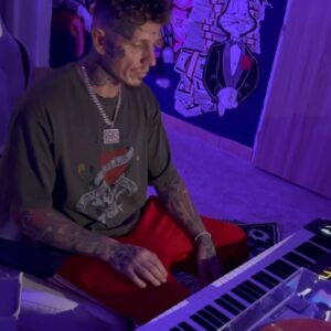 Sergei Barracuda Instagram - #zaytovenchallenge @zaytovenbeatz 🤞🏻 Thank you🥇