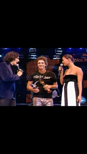 Sergio Lagos Instagram - Un hermoso recuerdo en el día de su cumple.  Felicidades Gustavo. 
Seguimos elevando, día a día, la maravillas de tus canciones. 
Gracias siempre x tanto. 

@cerati @tonkatomicicpetric
@canal13cl @tvn