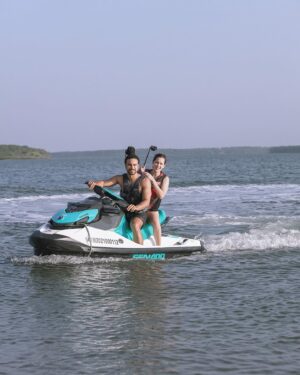 Sergio Malheiros Instagram - Que dia, Piauí 👌🏾🤙🏾 
Passeio pelo Delta do Parnaíba com direito a jetski, pôr do sol (aqui é diferenciado) e revoada dos Guarás ❤️ Viva o nosso Brasil!