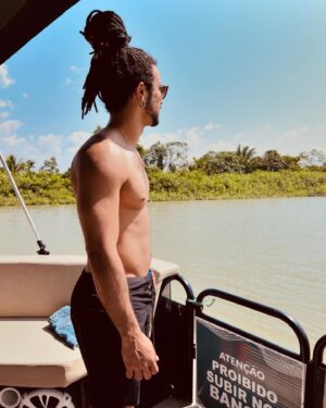 Sergio Malheiros Instagram - Que dia, Piauí 👌🏾🤙🏾 
Passeio pelo Delta do Parnaíba com direito a jetski, pôr do sol (aqui é diferenciado) e revoada dos Guarás ❤️ Viva o nosso Brasil!