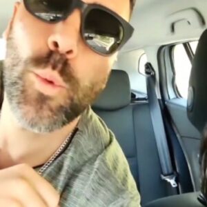 Sérgio Rosado Instagram - Que bom recordar estas cantorias na Madeira ... deixam-nos sempre assim 😴🤣🥳😎