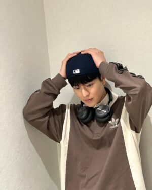 Seungmin Instagram - I’m five.