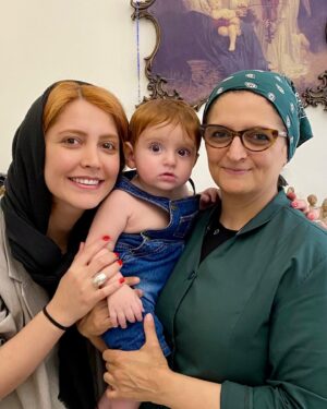 Shabnam Ghorbani Instagram - شما مثل خانواده بهم نزدیکین و مثل دانا برام عزیزید 🥹♥️ @drmaryambavarianobgyn
